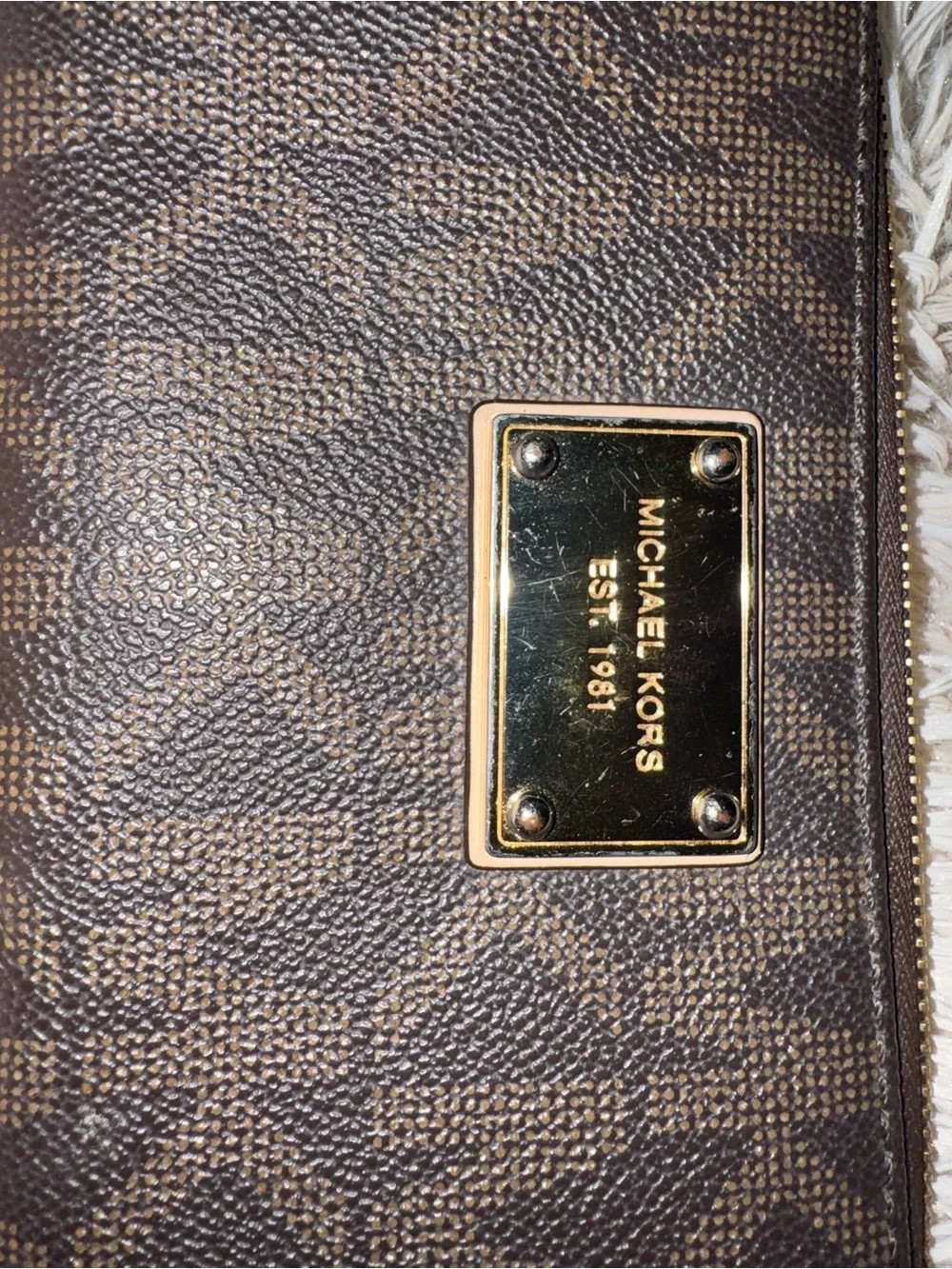 Michael Kors Jet Set Travel Large Zip Around Wallet Brown Signature MK Gold-Tone